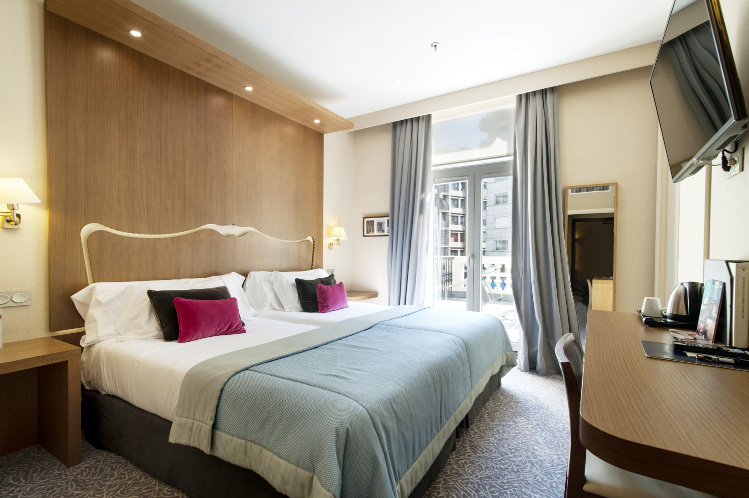 hotel londres inglaterra donostia sen sebastian gipuzkoa fotografo profesional reportaje fotografico interior real estate habitaciones
